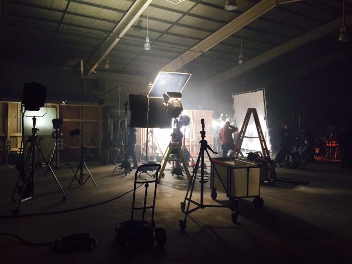 Movie production a guide on the 7 stages of film production – Artofit Producing movie